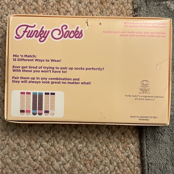 OSFM Donut Socks gift pack - Picture 2 of 3